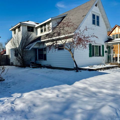 Tiny photo for 1010 Jefferson Street, Rochester, IN 46975 (MLS # 202549667)