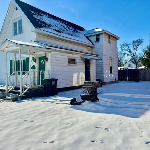 Tiny photo for 1010 Jefferson Street, Rochester, IN 46975 (MLS # 202549667)