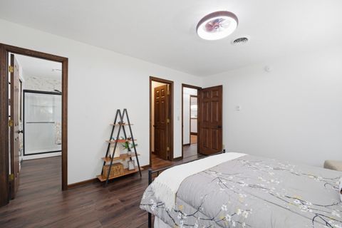 Tiny photo for 511 Branded Boulevard, Kokomo, IN 46901 (MLS # 202617072)