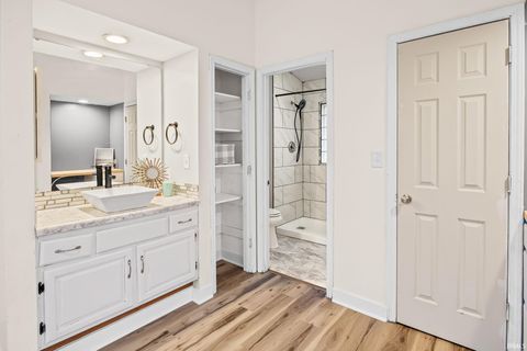 Tiny photo for 2204 Sunrise Avenue, Lafayette, IN 47904 (MLS # 202600872)