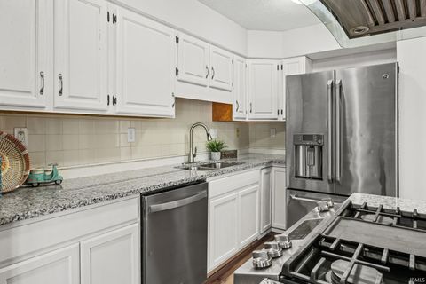 Tiny photo for 2204 Sunrise Avenue, Lafayette, IN 47904 (MLS # 202600872)