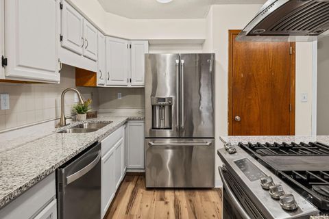 Tiny photo for 2204 Sunrise Avenue, Lafayette, IN 47904 (MLS # 202600872)