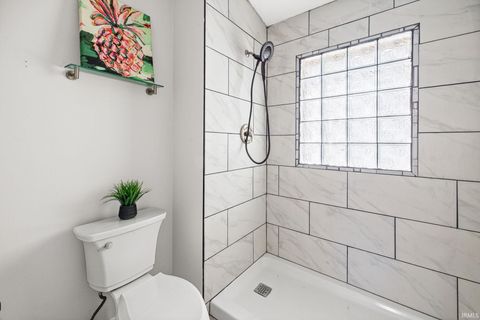 Tiny photo for 2204 Sunrise Avenue, Lafayette, IN 47904 (MLS # 202600872)