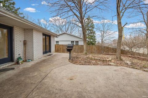 Tiny photo for 2204 Sunrise Avenue, Lafayette, IN 47904 (MLS # 202600872)