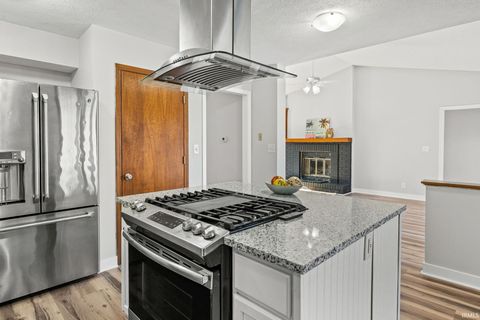 Tiny photo for 2204 Sunrise Avenue, Lafayette, IN 47904 (MLS # 202600872)