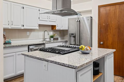 Tiny photo for 2204 Sunrise Avenue, Lafayette, IN 47904 (MLS # 202600872)