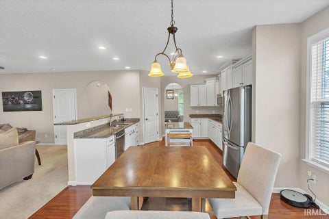 Tiny photo for 5372 W Cobblestone Street, Bloomington, IN 47403 (MLS # 202637917)
