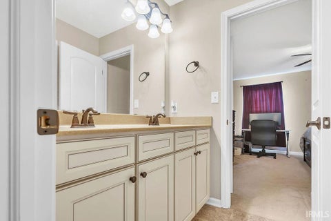 Tiny photo for 5372 W Cobblestone Street, Bloomington, IN 47403 (MLS # 202637917)