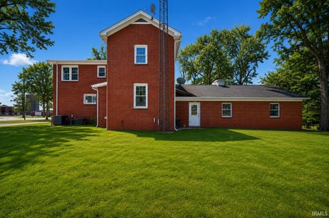 Tiny photo for 8010 W County Road 400 N, Royal Center, IN 46978 (MLS # 202601786)