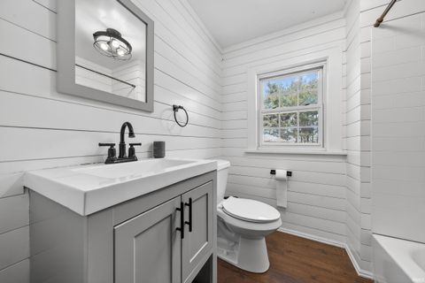 Tiny photo for 8010 W County Road 400 N, Royal Center, IN 46978 (MLS # 202601786)