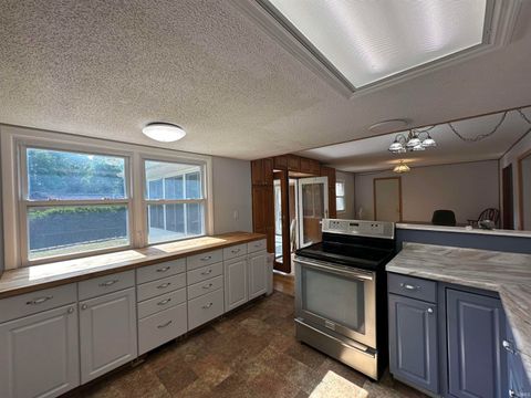Tiny photo for 1756 S Riverview Road, Peru, IN 46970 (MLS # 202520906)
