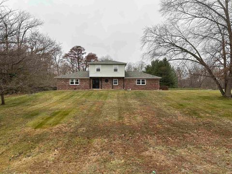 Tiny photo for 1756 S Riverview Road, Peru, IN 46970 (MLS # 202520906)