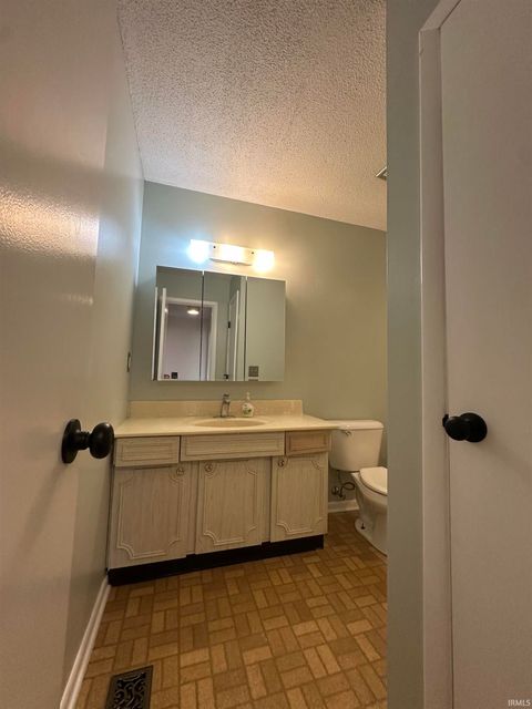 Tiny photo for 1756 S Riverview Road, Peru, IN 46970 (MLS # 202520906)