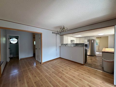 Tiny photo for 1756 S Riverview Road, Peru, IN 46970 (MLS # 202520906)