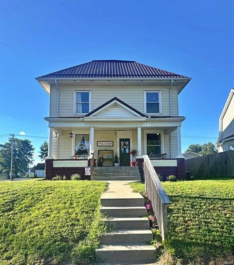 Tiny photo for 712 W Main Street, Washington, IN 47501 (MLS # 202625406)