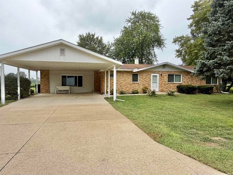 Tiny photo for 2062 S Holiday Drive, Peru, IN 46970 (MLS # 202637545)