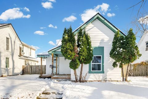 Photo of 904 S Buckeye Street, Kokomo, IN 46901 (MLS # 202548120)