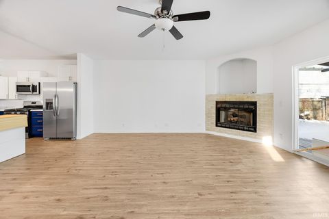 Tiny photo for 904 S Buckeye Street, Kokomo, IN 46901 (MLS # 202548120)