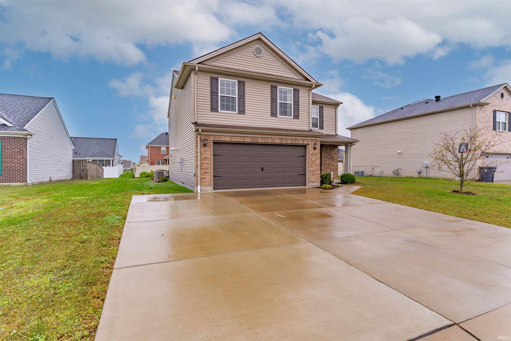 Photo of 3150 Sandstone Court, Newburgh, IN 47630 (MLS # 202544014)