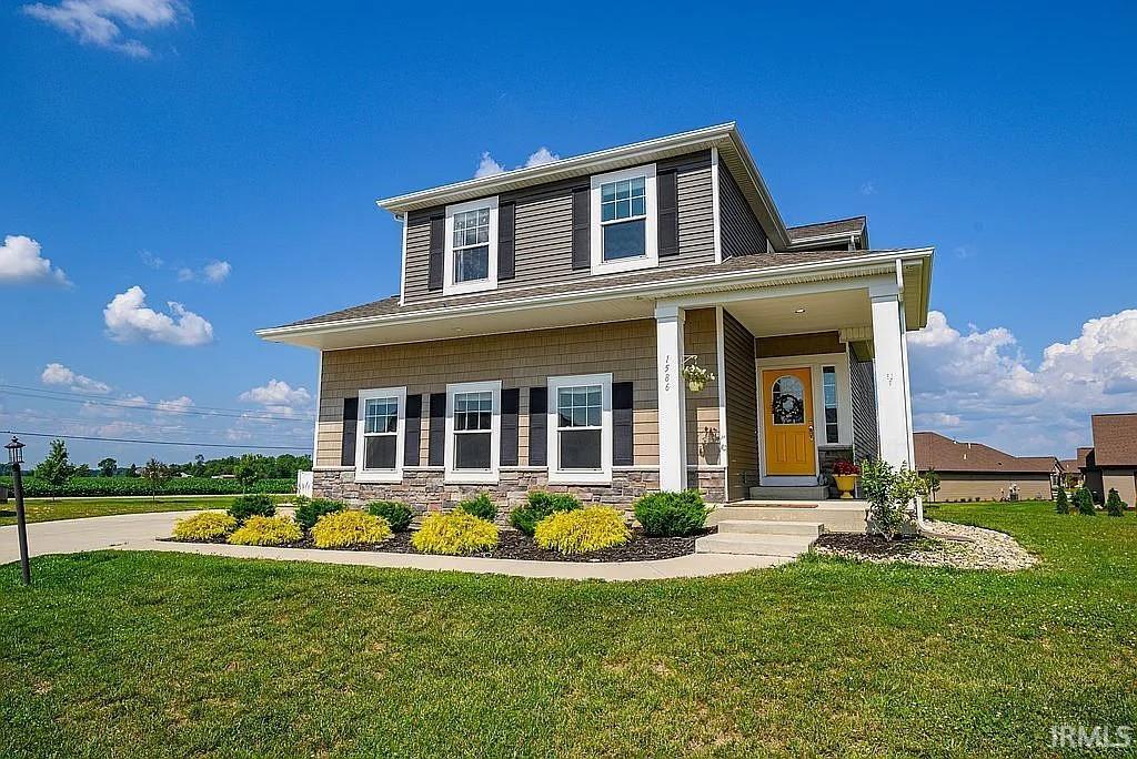 Photo of 1586 Lavante Cove, Fort Wayne, IN 46818 (MLS # 202636922)