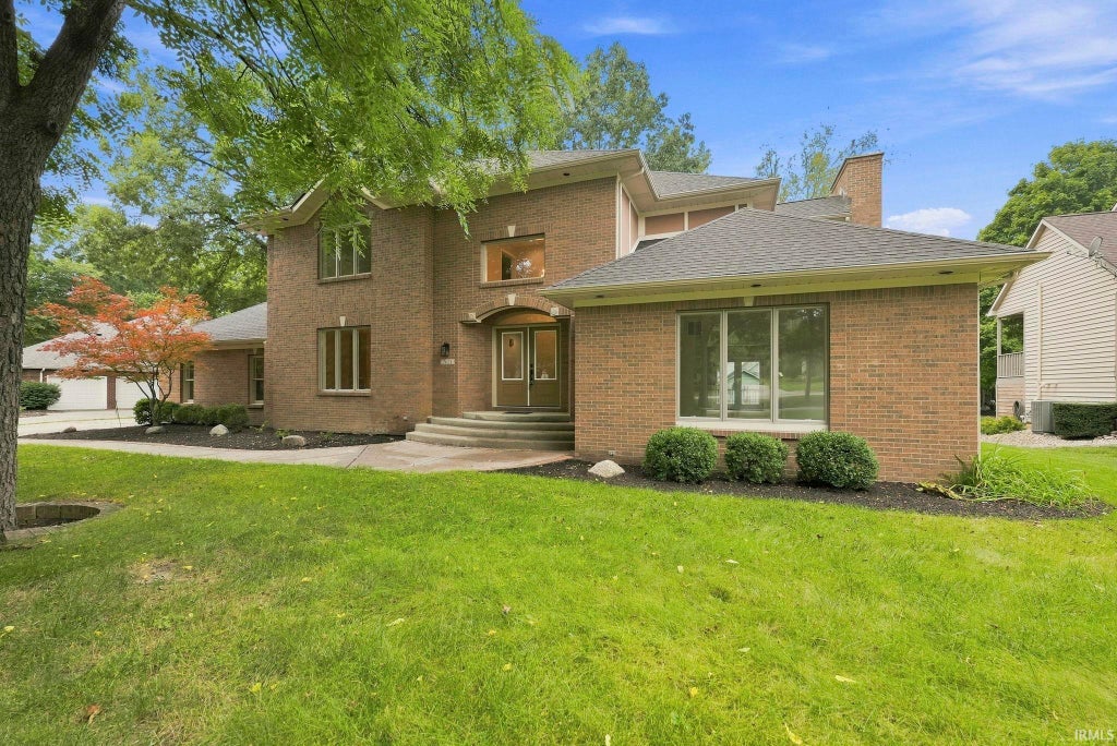 Photo of 7428 Witling Boulevard, Roanoke, IN 46783 (MLS # 202637516)