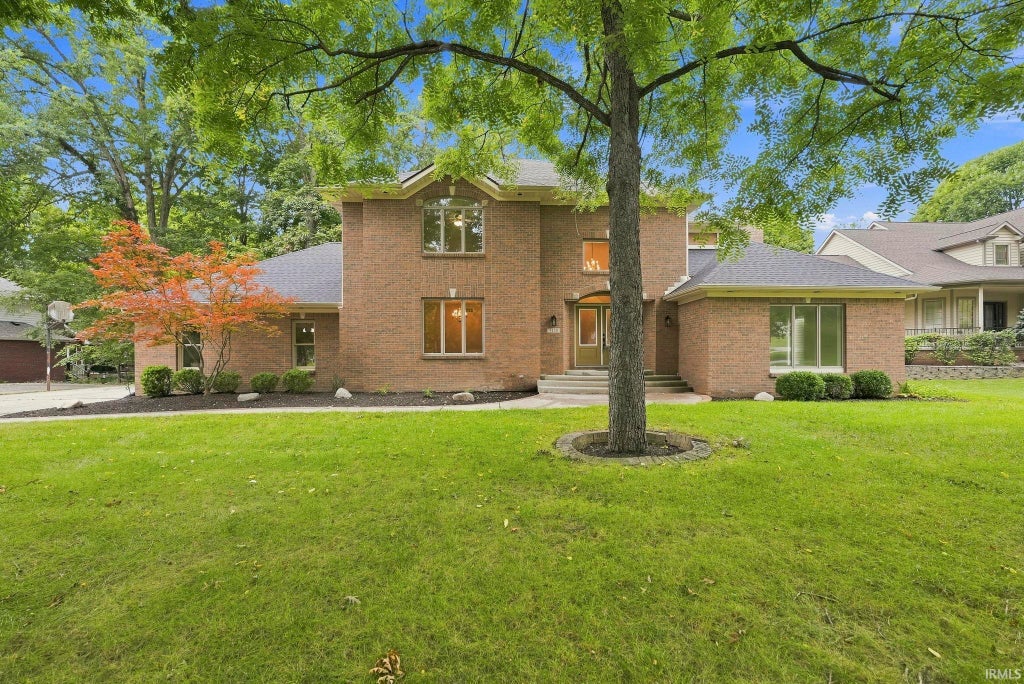 Photo of 7428 Witling Boulevard, Roanoke, IN 46783 (MLS # 202637516)