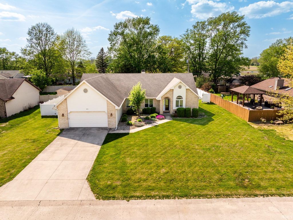Photo of 1801 N Brighton Road, Muncie, IN 47304 (MLS # 202615919)