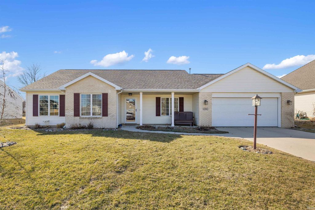 Photo of 686 Puttman Place, Roanoke, IN 46783 (MLS # 202606968)