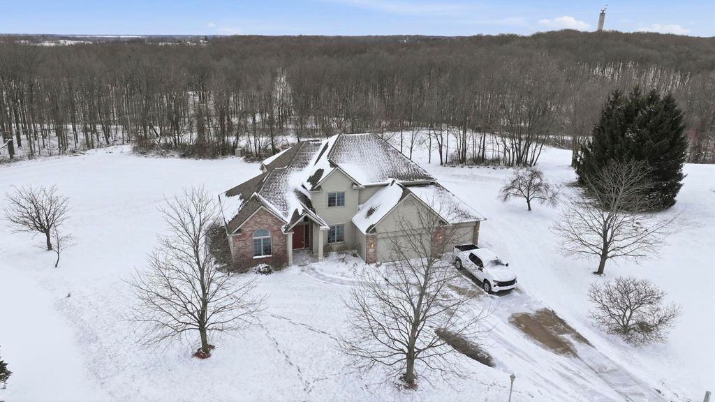 Photo of 1116 Butler Place, Angola, IN 46703 (MLS # 202601136)