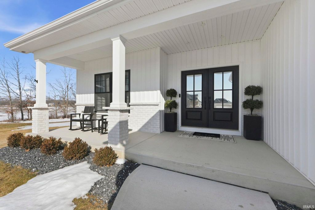 Photo of 17890 Hutt Ridge Court, Huntertown, IN 46748 (MLS # 202606988)