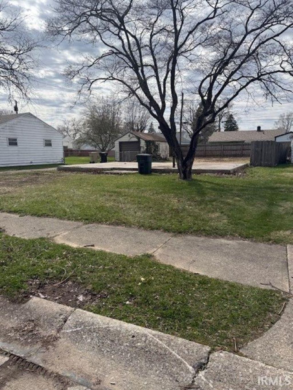 Photo of 3621 Whitcomb Avenue, South Bend, IN 46614 (MLS # 202610566)