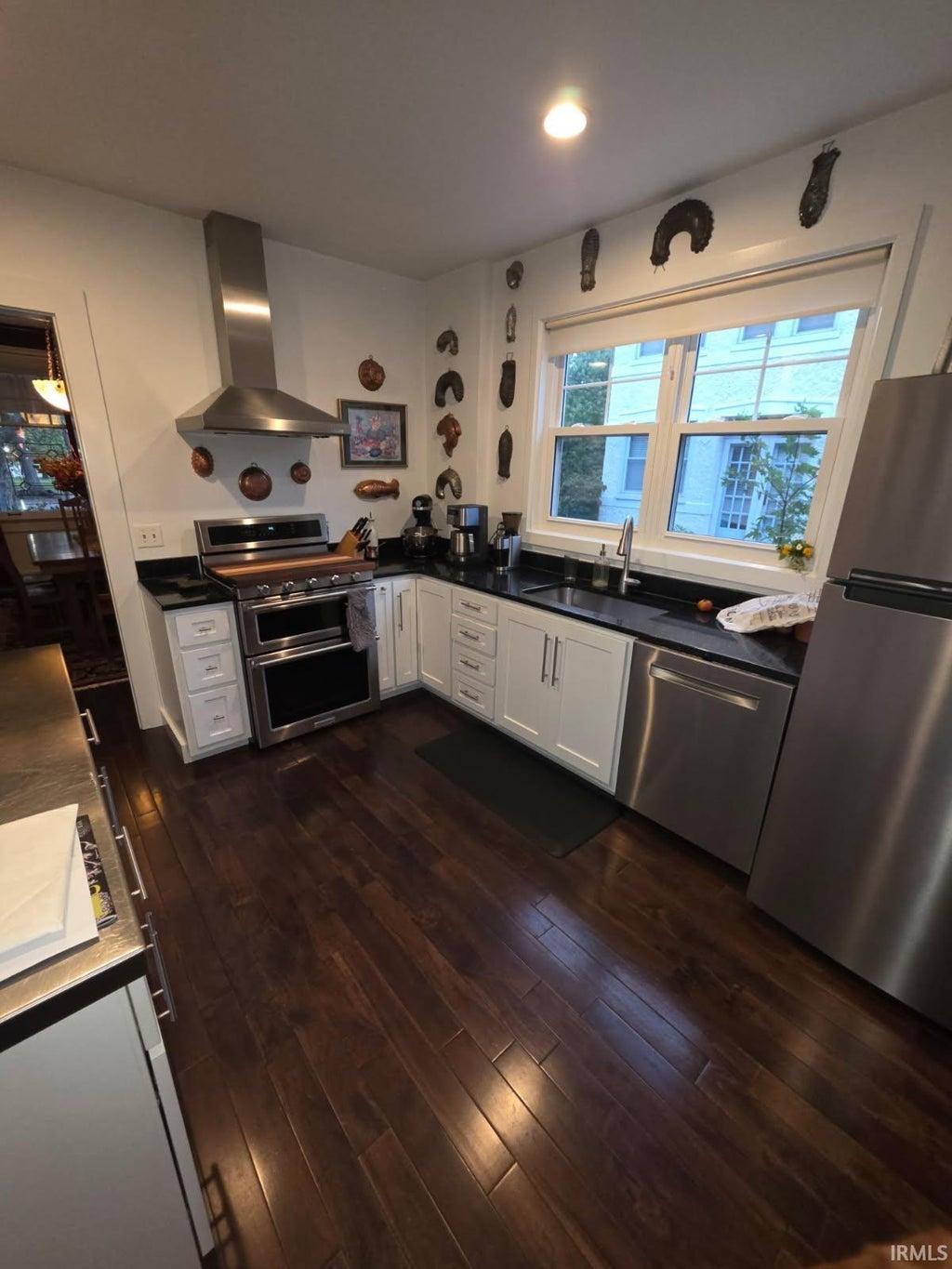 Photo of 2320 Forest Park Boulevard, Fort Wayne, IN 46805 (MLS # 202643184)