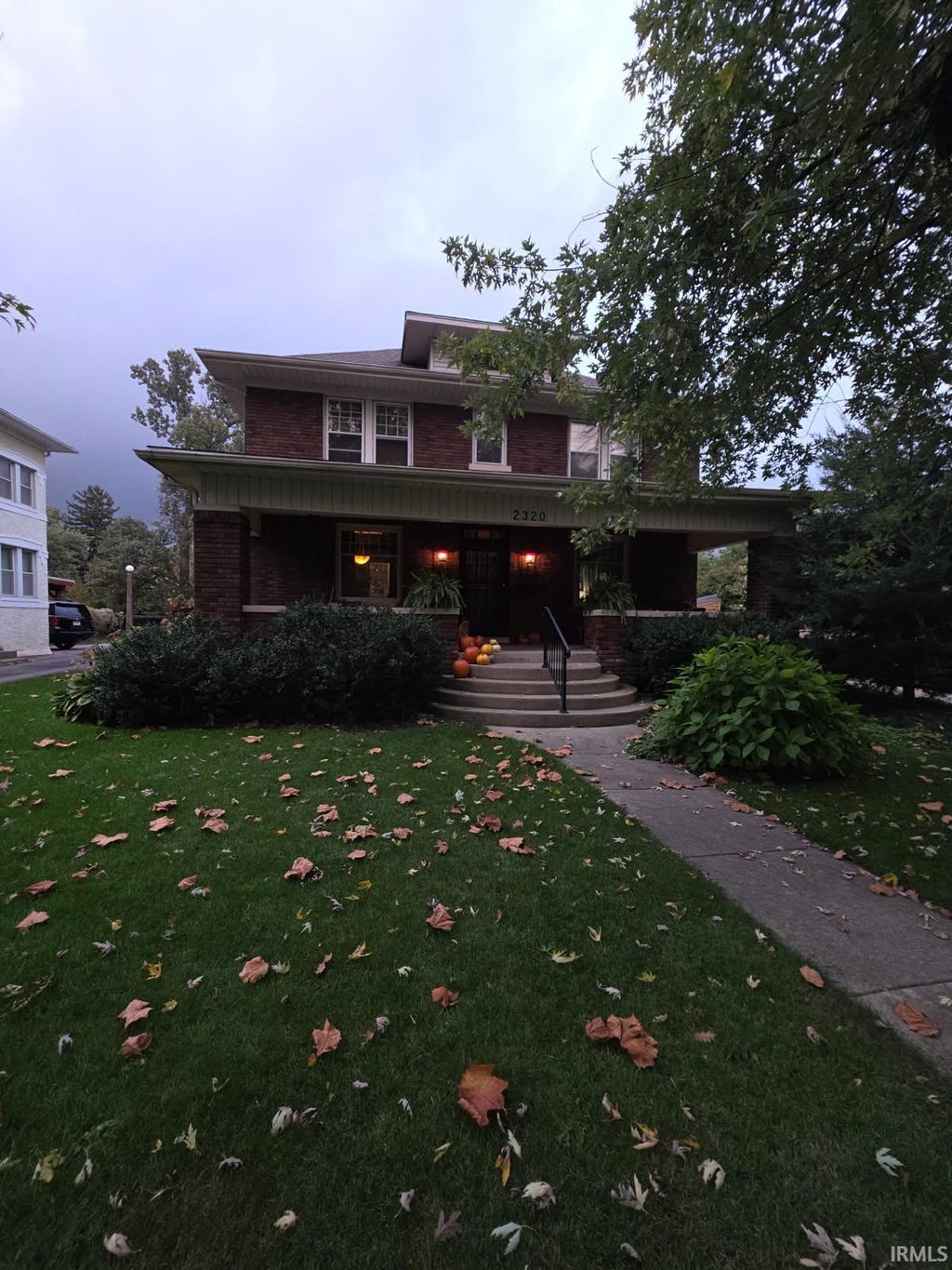 Photo of 2320 Forest Park Boulevard, Fort Wayne, IN 46805 (MLS # 202643184)