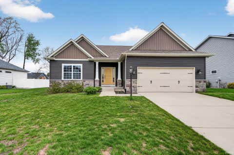 Photo of 54715 Pierre Trails Drive, Osceola, IN 46561 (MLS # 202617521)