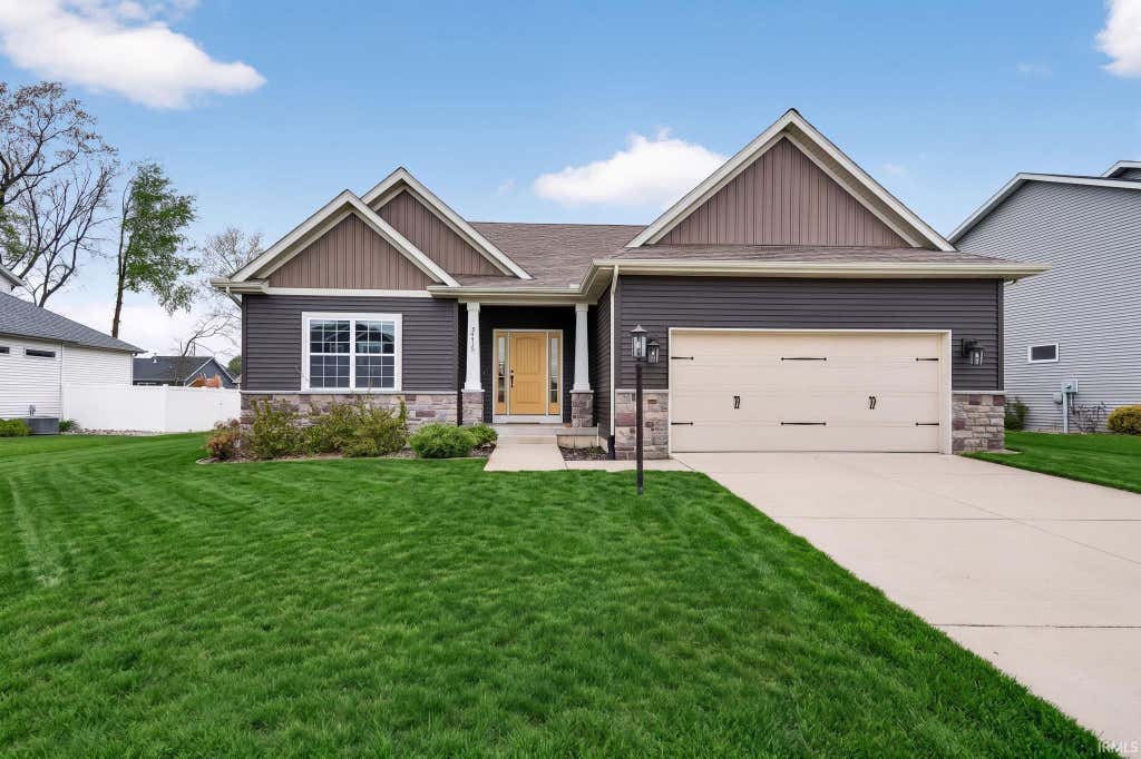 Photo of 54715 Pierre Trails Drive, Osceola, IN 46561 (MLS # 202617521)