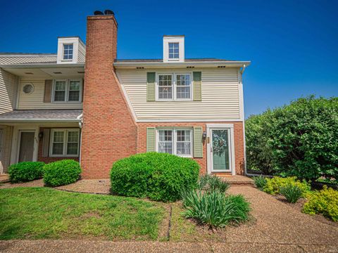 642 Kingswood Drive, Evansville, IN 47715 - #: 202515057