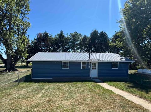Tiny photo for 3006 S 150 E, Peru, IN 46970 (MLS # 202535570)