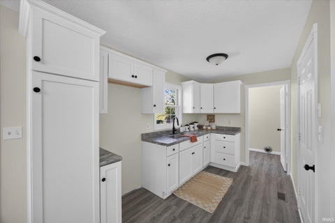 Tiny photo for 546 NW 10th Street, Linton, IN 47441 (MLS # 202643830)
