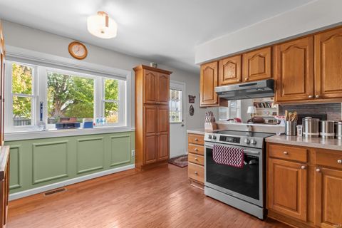 Tiny photo for 1304 E CADILLAC Drive, Kokomo, IN 46902 (MLS # 202540681)