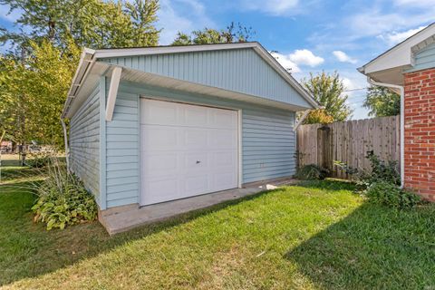 Tiny photo for 1304 E CADILLAC Drive, Kokomo, IN 46902 (MLS # 202540681)