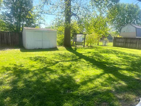 Tiny photo for 320 Magnolia Drive, Kokomo, IN 46901 (MLS # 202617058)