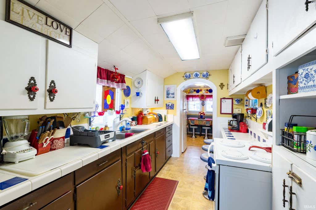 Photo of 11955 W 710 N, Middlebury, IN 46540 (MLS # 202624150)