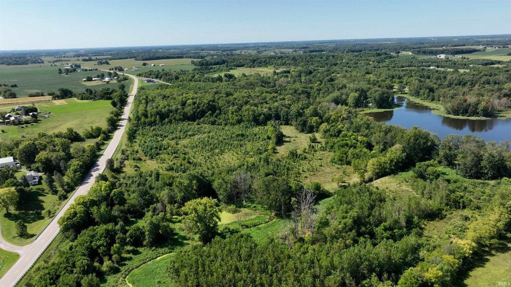 Photo of * S 525 E, Pierceton, IN 46562 (MLS # 202536535)