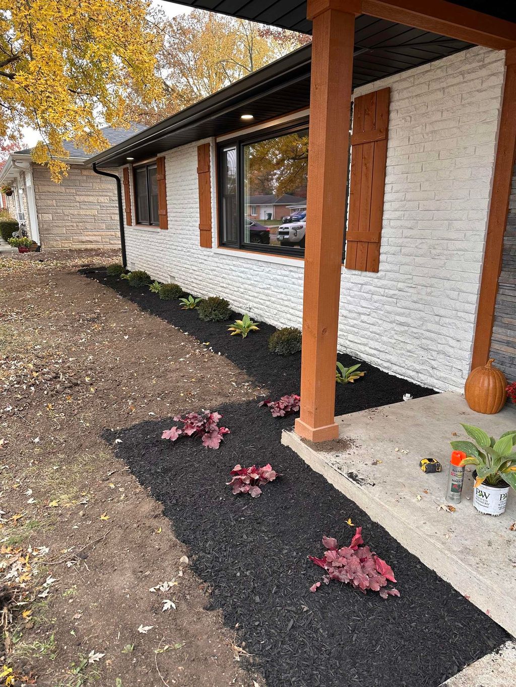 Photo of 1305 N Greenbriar Road, Muncie, IN 47304 (MLS # 202606130)