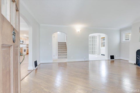 Tiny photo for 1361 Poplar Street, Huntington, IN 46750 (MLS # 202637853)