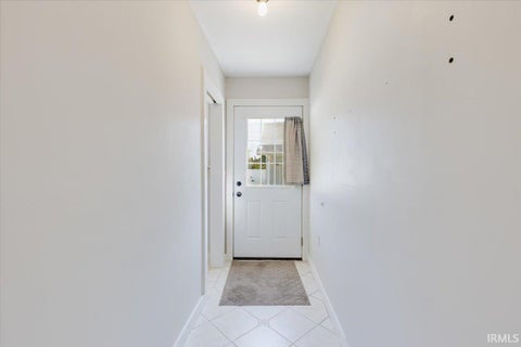 Tiny photo for 1361 Poplar Street, Huntington, IN 46750 (MLS # 202637853)