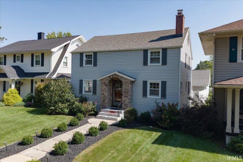 Tiny photo for 1361 Poplar Street, Huntington, IN 46750 (MLS # 202637853)