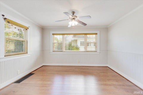 Tiny photo for 1361 Poplar Street, Huntington, IN 46750 (MLS # 202637853)