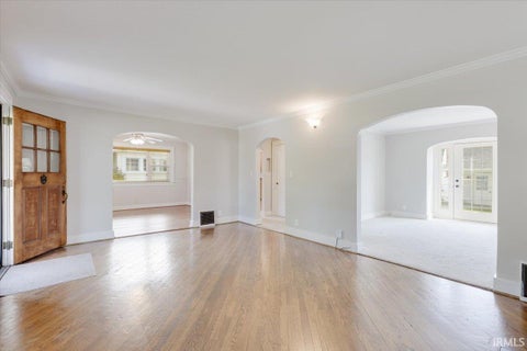 Tiny photo for 1361 Poplar Street, Huntington, IN 46750 (MLS # 202637853)