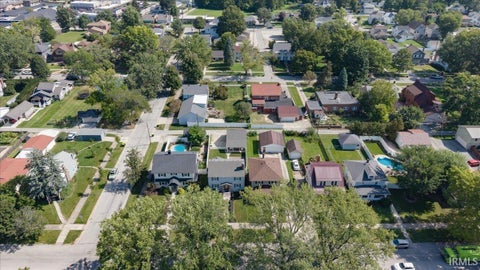 Tiny photo for 1361 Poplar Street, Huntington, IN 46750 (MLS # 202637853)